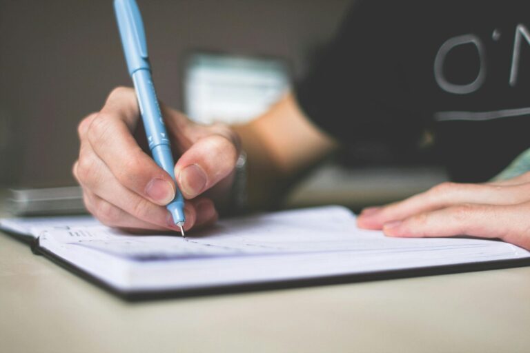 Plagiatsprüfsoftware vs. KI: Was du wissen solltest