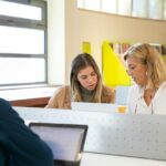 Theorie schreiben: Schritt-für-Schritt-Anleitung mit Beispielen & KI-Prompt